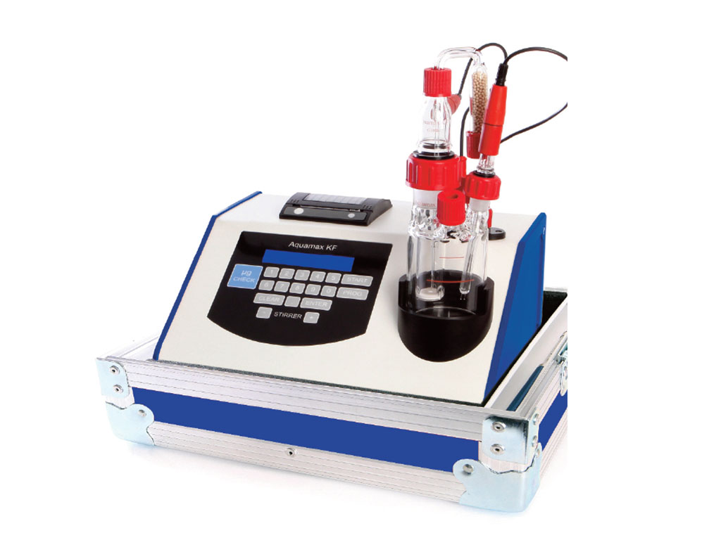 <strong>Aquamax KF Plus Portable</strong> - przenośny aparat do oznaczania wody metodą miareczkowania kulometrycznego Karla Fischera